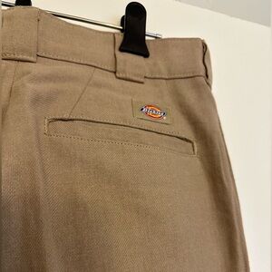 Dickies Tan Chinos